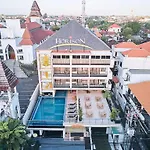 Horison Kuta Bali