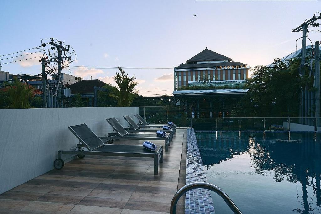 Hotel Horison Kuta Bali 3*