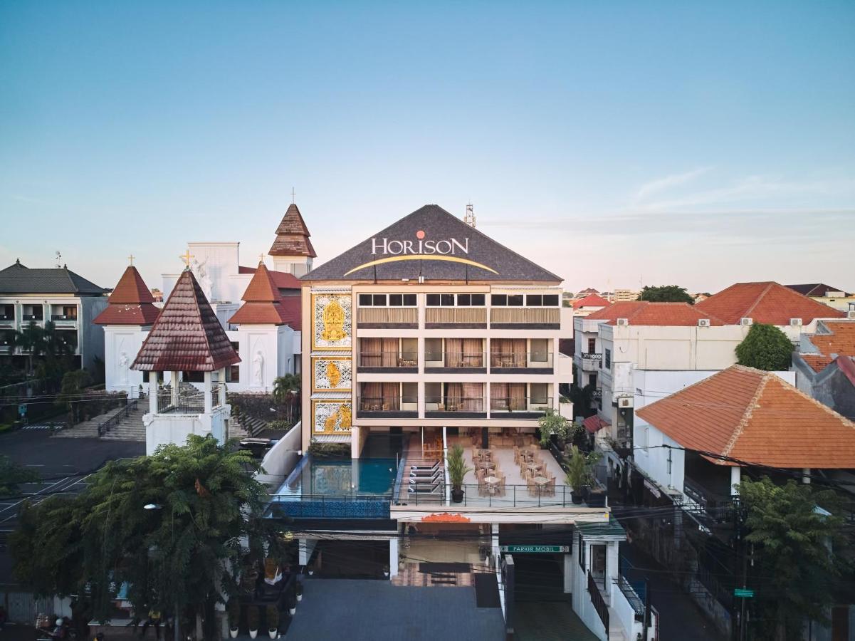 Hotel Horison Kuta Bali